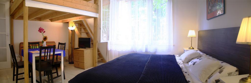 O-Ujlak Apartman Budapest Eksteriør billede